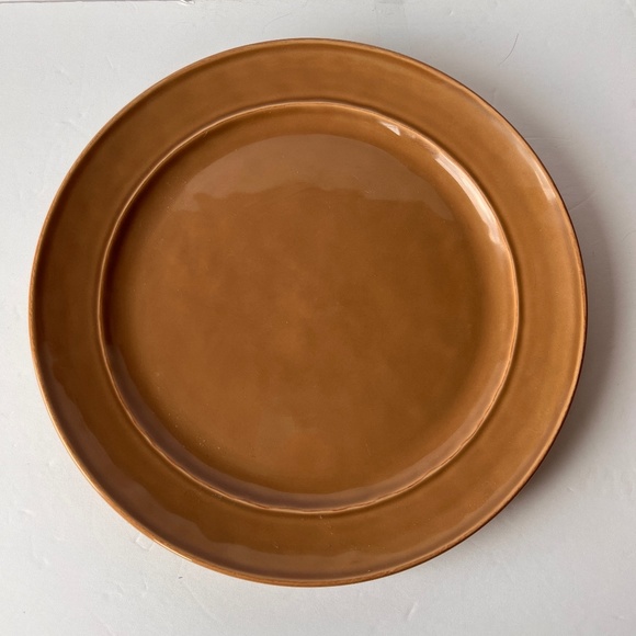 Pottery Barn Other - Pottery Barn CAMBRIA MUSHROOM Dinner Plate 11 3/4" Taupe Oversized Charger EUC